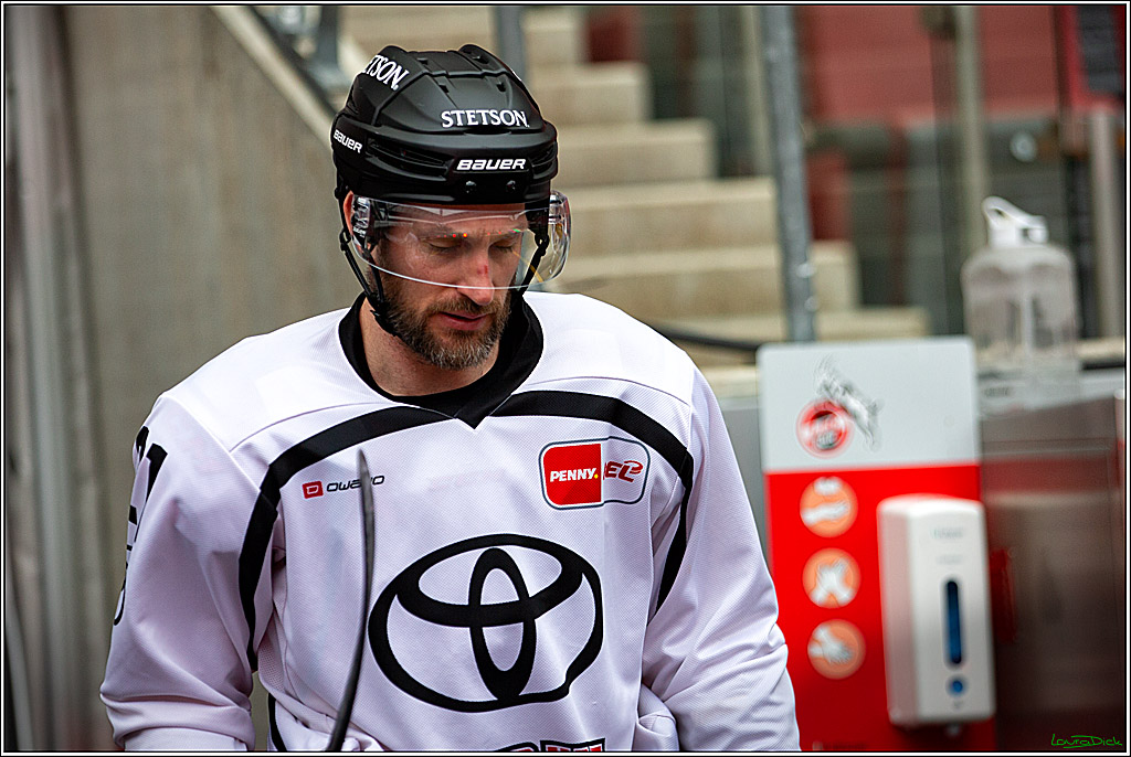 PENNY DEL; Koelner Haie Wintergame Training; Koeln, 02.12.2022